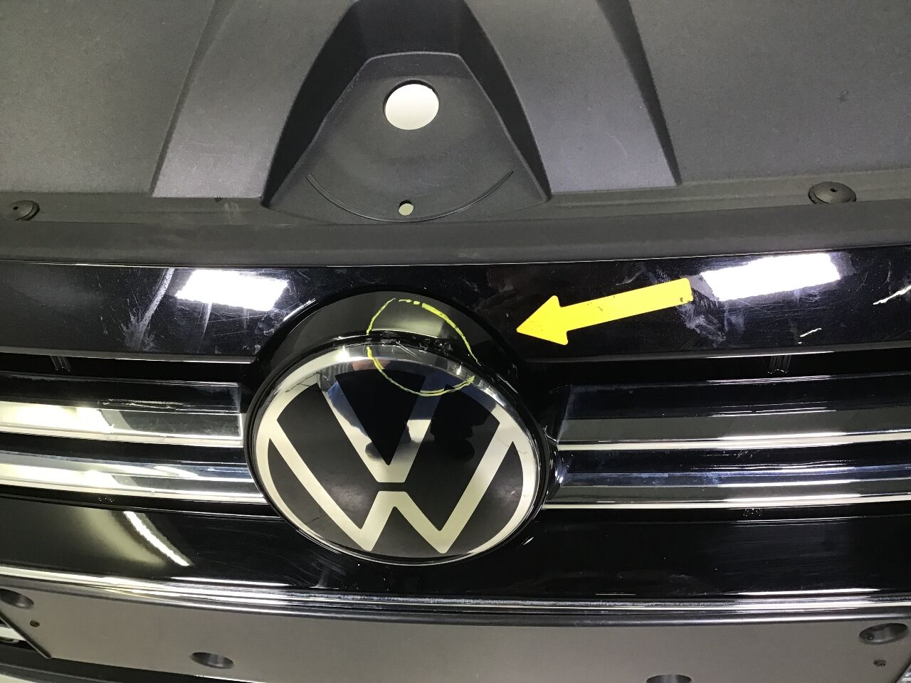 Stoßstange vorne VW Arteon (3H) 2.0 TDI 110 kW 150 PS (04.2017-> )