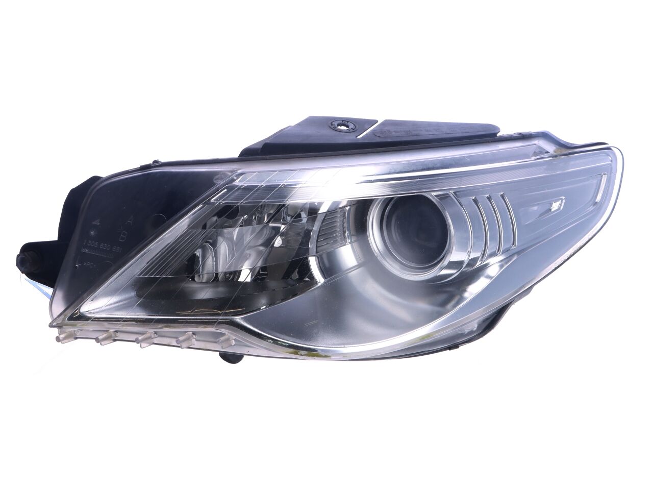 Headlight left VW Passat CC B6 (357) 2.0 BlueTDI  105 kW  143 PS (05.2009-11.2010)