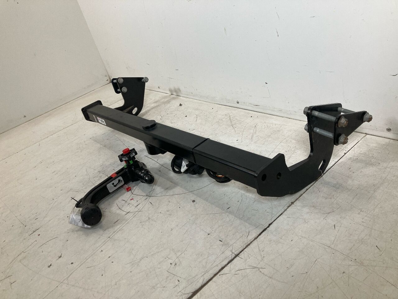 Trailer hitch MERCEDES-BENZ Vito Tourer (W447) 116 CDI  120 kW  163 PS (03.2019-> )