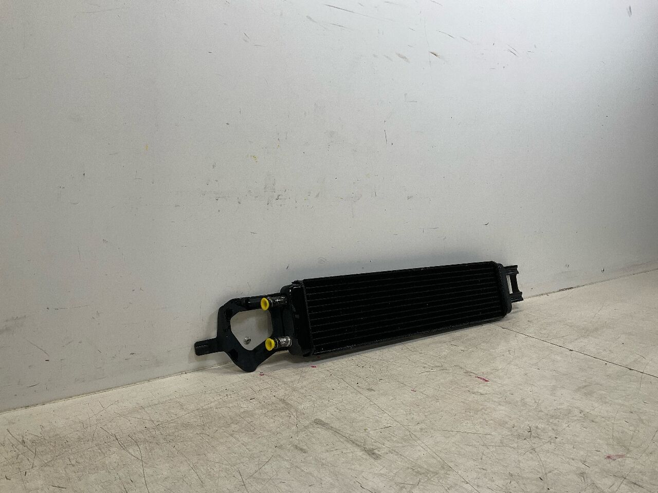 Oil cooler AUDI Q3 (8U) RS 2.5 quattro  228 kW  310 PS (10.2013-10.2018)