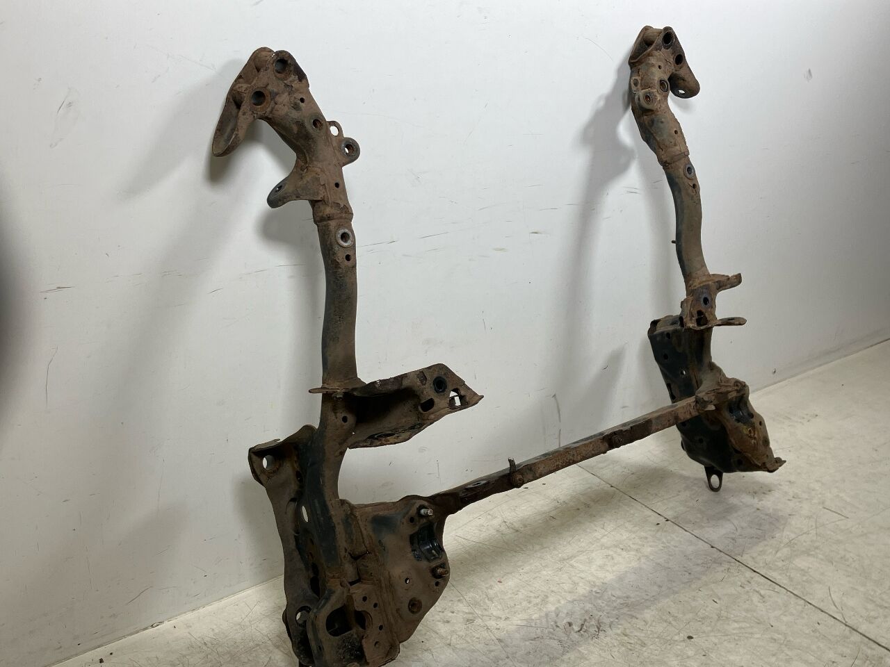 Subframe AUDI A6 Avant (4G, C7) 2.0 TDI quattro  140 kW  190 PS (04.2015-09.2018)