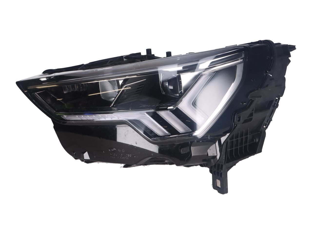 Headlight left AUDI Q3 (F3) 35 TDI  110 kW  150 PS (09.2018-> )