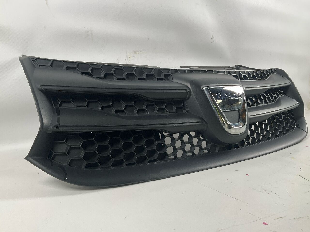 Radiator grille DACIA Sandero II (SD) 1.0 LPG  74 kW  101 PS (11.2019-> )