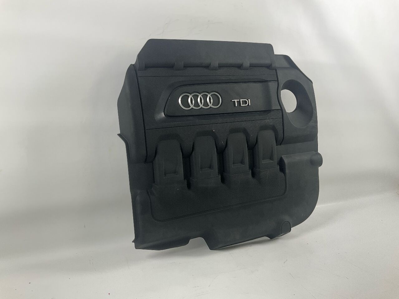 Engine cover AUDI A3 Sportback (8V) 1.6 TDI  85 kW  115 PS (02.2017-> )