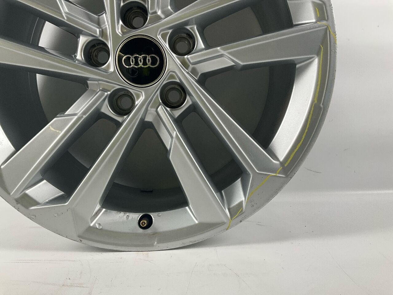 Velg aluminium AUDI A3 Sportback (8Y) 30 TFSI  81 kW  110 PS (06.2020-> )