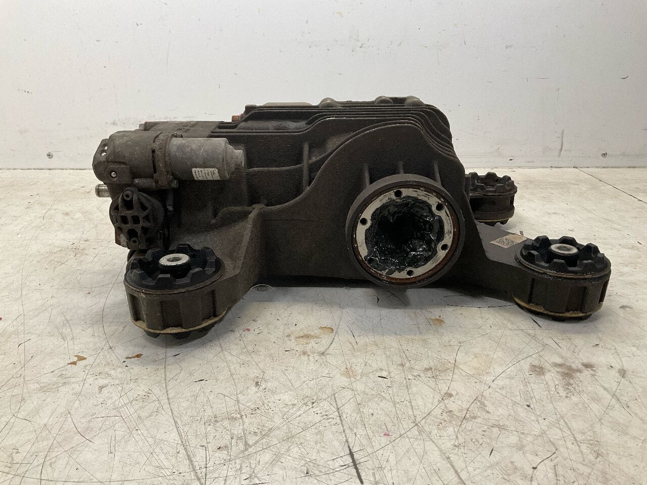 Rear axle gearbox AUDI Q3 (8U) RS 2.5 quattro  228 kW  310 PS (10.2013-10.2018)