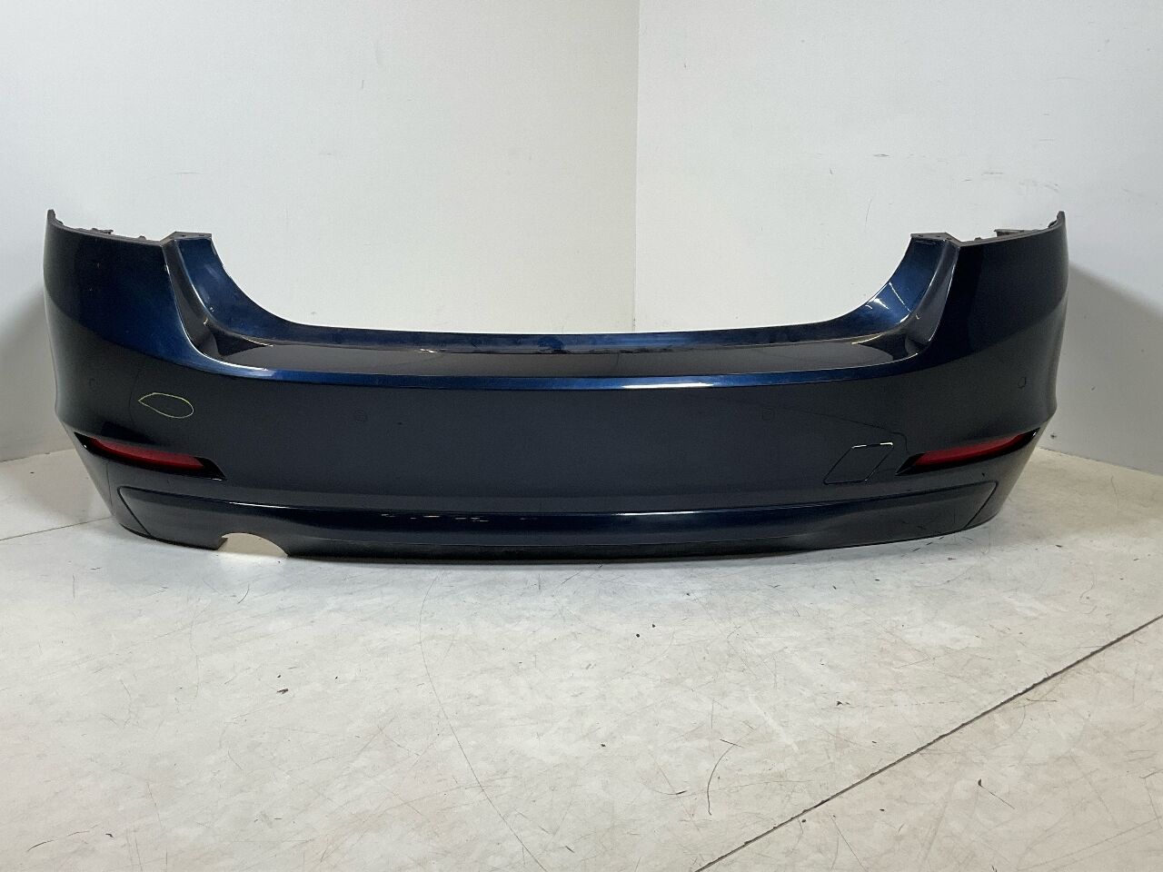 Stoßstange hinten BMW 3er (F30, F80) 320i  135 kW  184 PS (03.2012-10.2018)