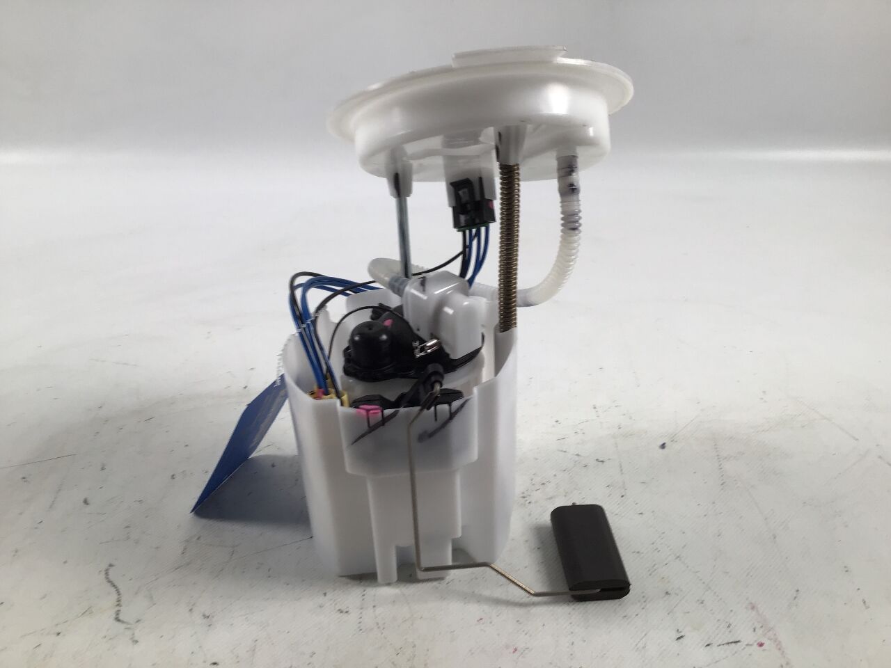 Fuel pump BMW 1er (F40) 118i  103 kW  140 PS (07.2019-> )