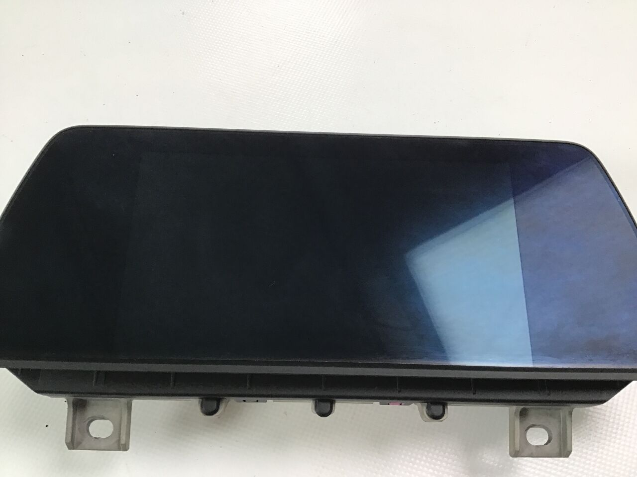 Display BMW 3er (F30, F80) 320d  140 kW  190 PS (07.2015-10.2018)