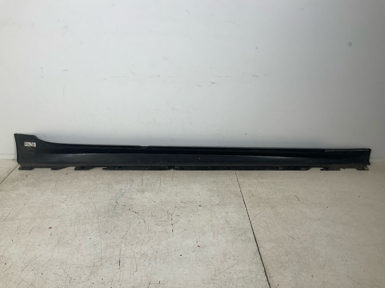 Panelling sill board left BMW 5er (G30, F90) 530d  195 kW  265 PS (09.2016-> )