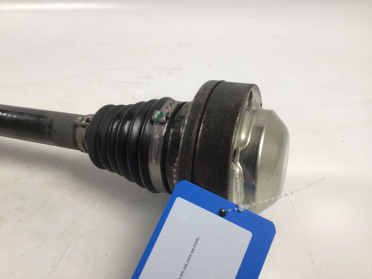 Drive shaft right rear AUDI A4 Avant (8W, B9) 3.0 TDI quattro  200 kW  272 PS (08.2015-08.2018)