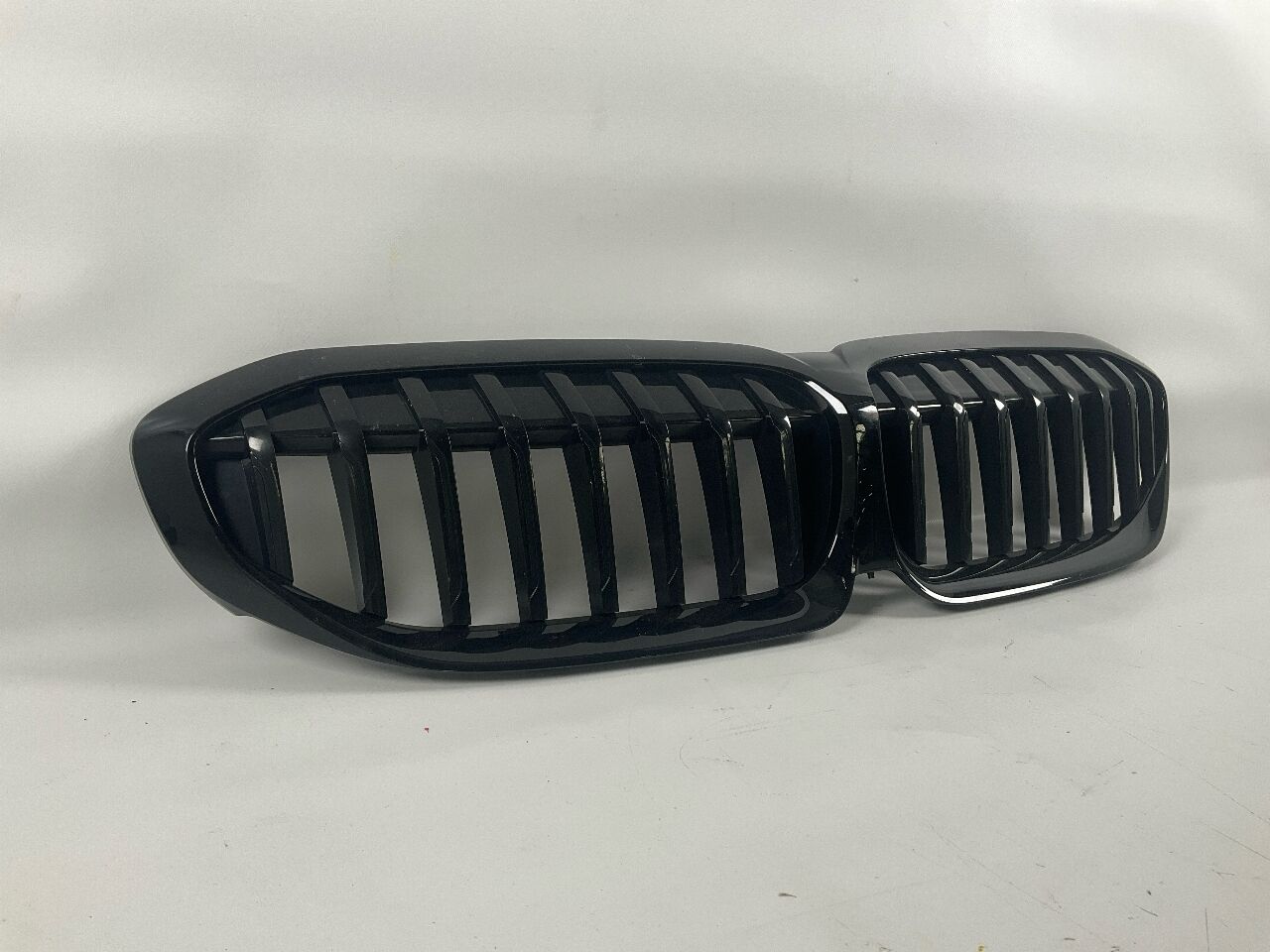 Grille BMW 3er (G20) 320d  140 kW  190 PS (11.2018-> )