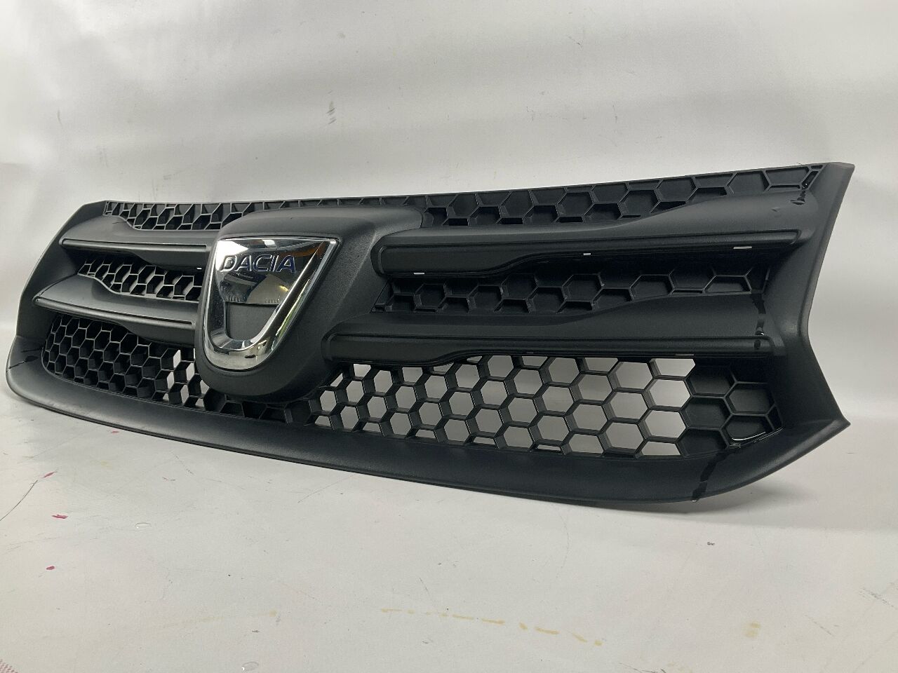 Radiator grille DACIA Sandero II (SD) 1.0 LPG  74 kW  101 PS (11.2019-> )