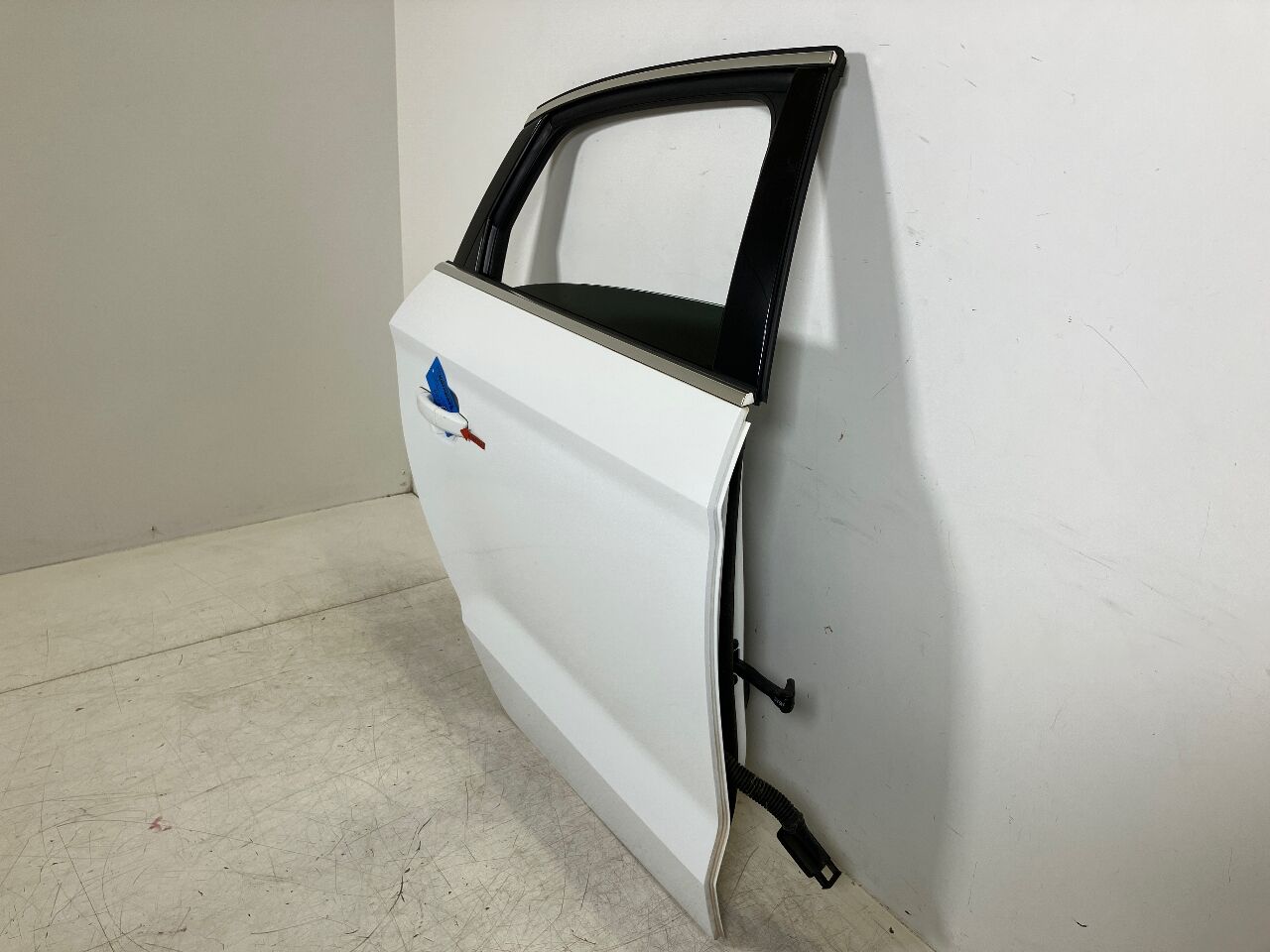 Door right rear AUDI A3 Limousine (8V) 1.4 TFSI  110 kW  150 PS (05.2014-> )