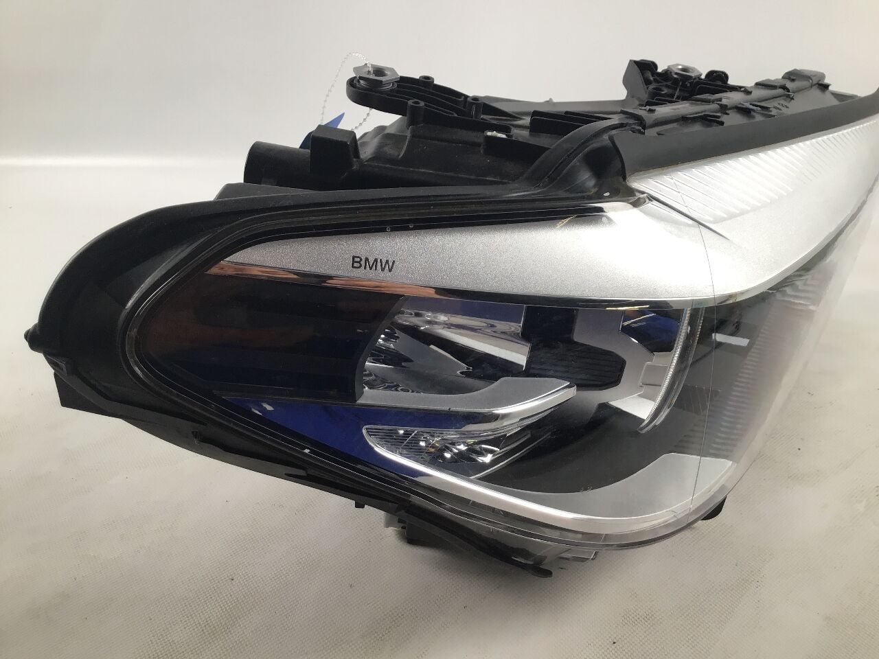 Headlight right BMW 5er Touring (G31) 520i  135 kW  184 PS (07.2017-> )