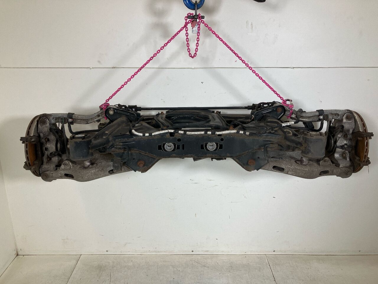 Rear axle JAGUAR XF II (X260) 2.0 D  132 kW  180 PS (05.2015-> )