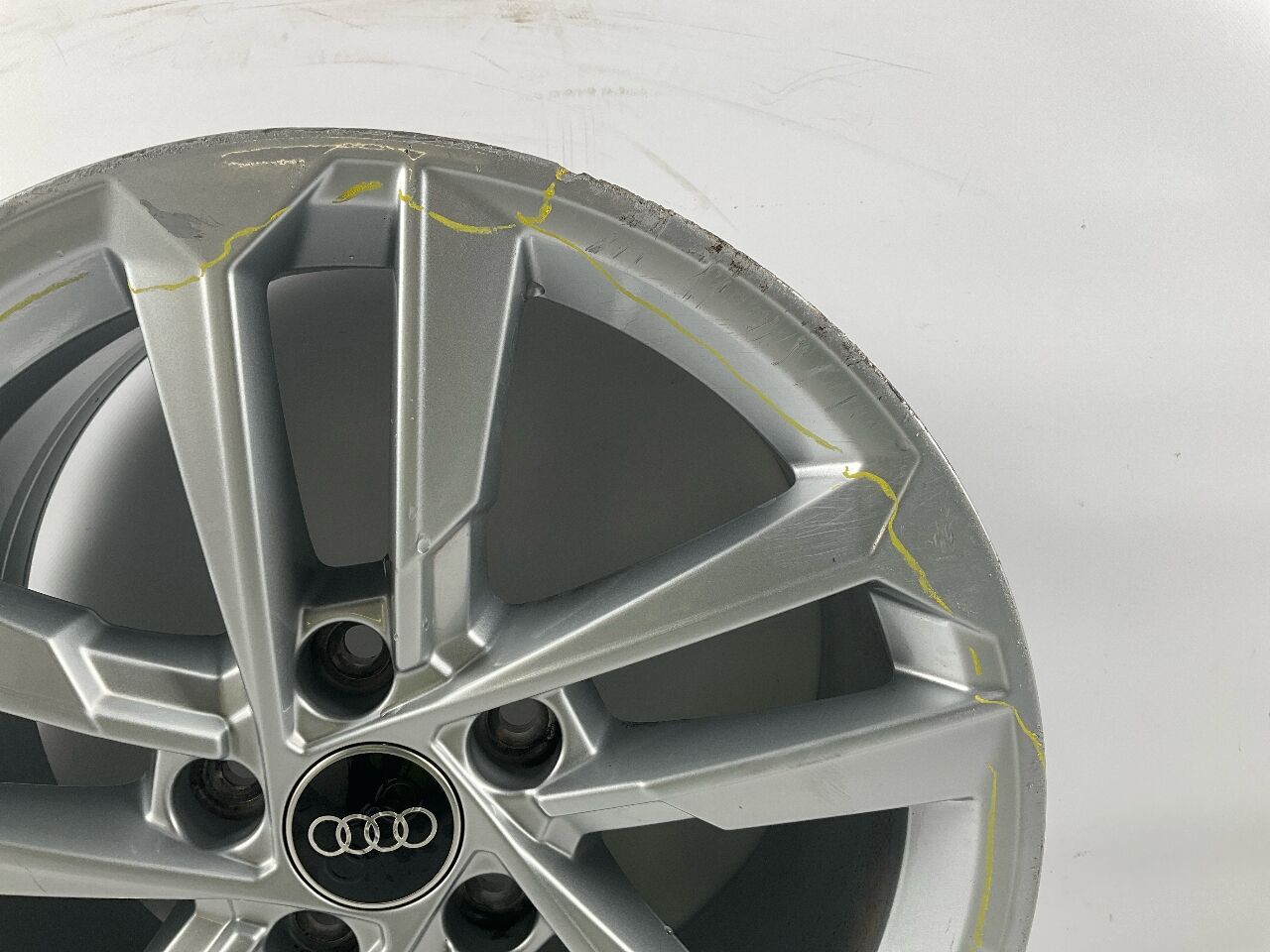 Alloy rim AUDI A3 Sportback (8Y) 30 TFSI  81 kW  110 PS (06.2020-> )