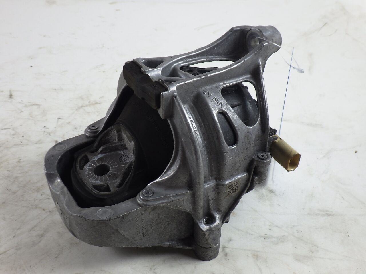 audi q5 engine mount