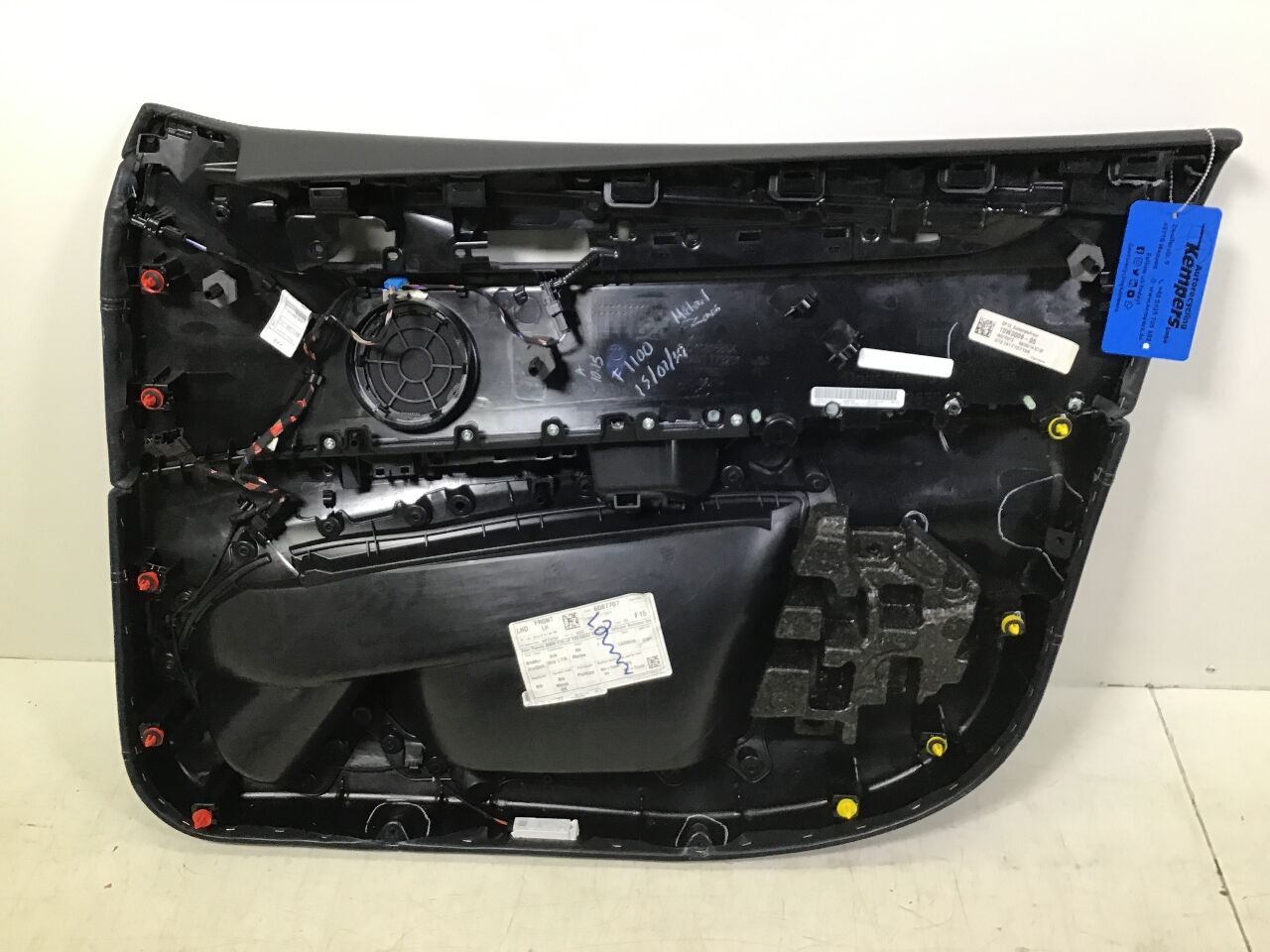 Türverkleidung links vorne BMW X5 (F15, F85) M 423 kW 575 PS  (12.2014-07.2018)