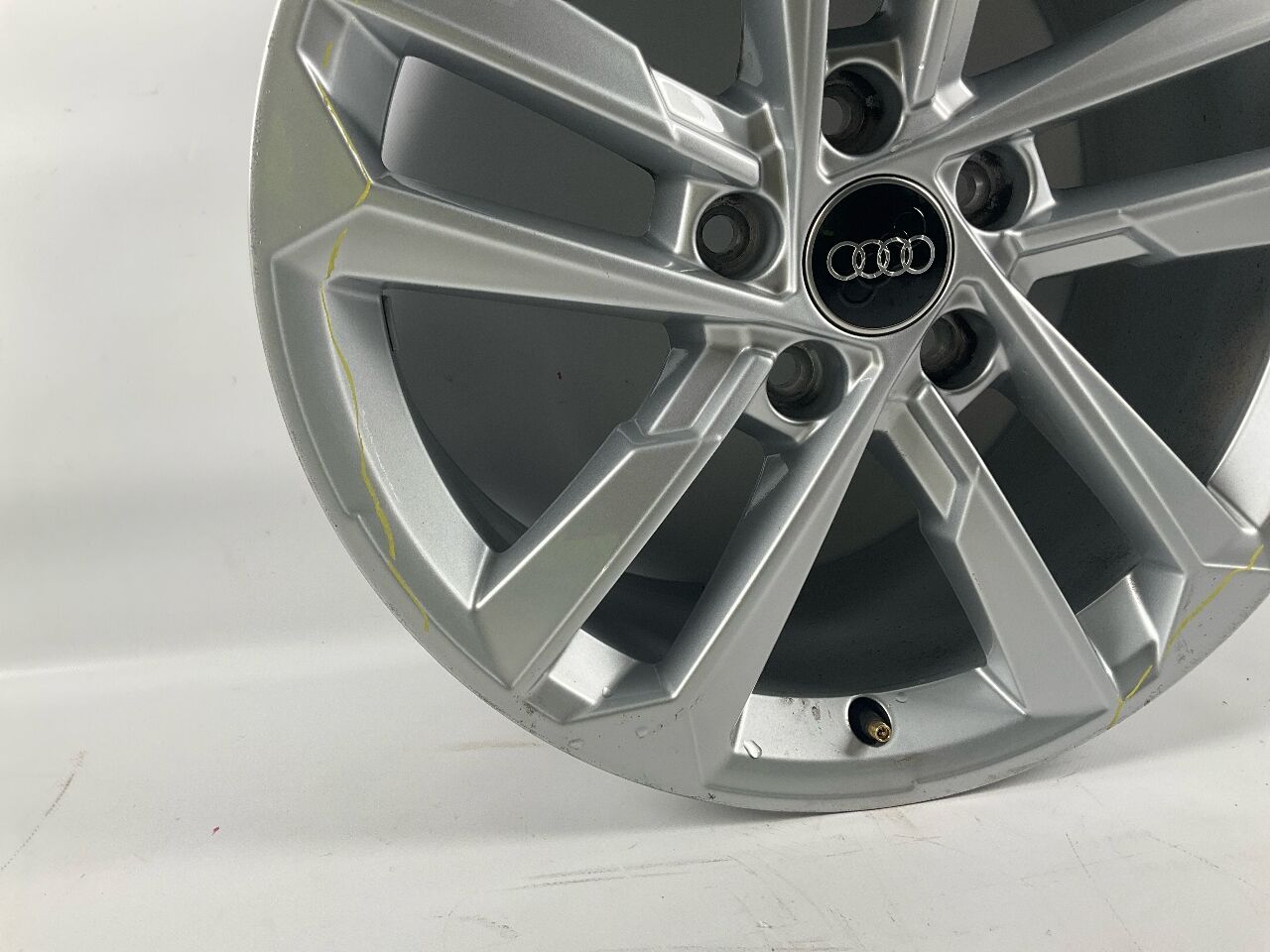 Velg aluminium AUDI A3 Sportback (8Y) 30 TFSI  81 kW  110 PS (06.2020-> )