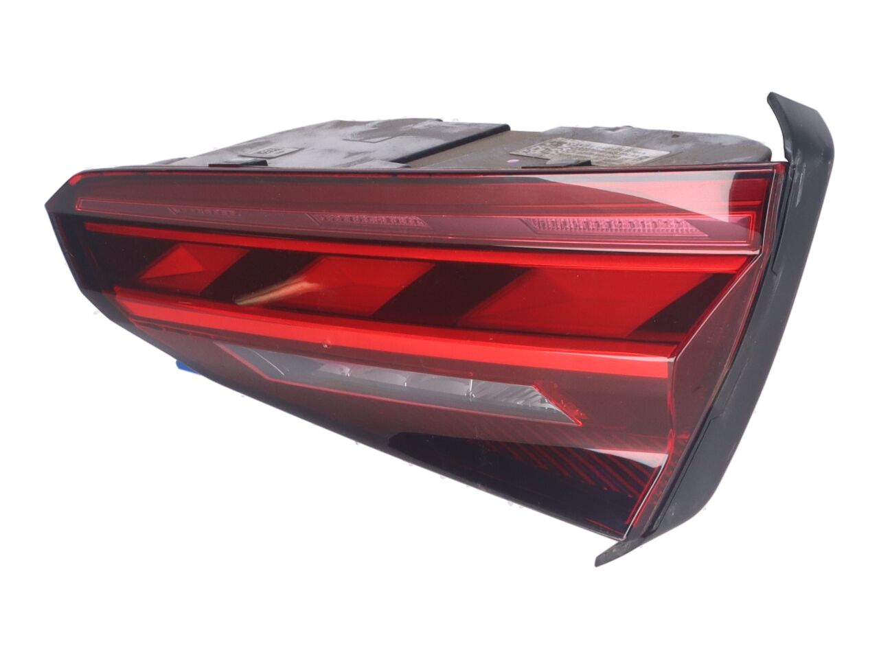 Tail-lamp inside right AUDI A5 (F53) 40 TFSI Mild Hybrid  150 kW  204 PS (05.2020-> )