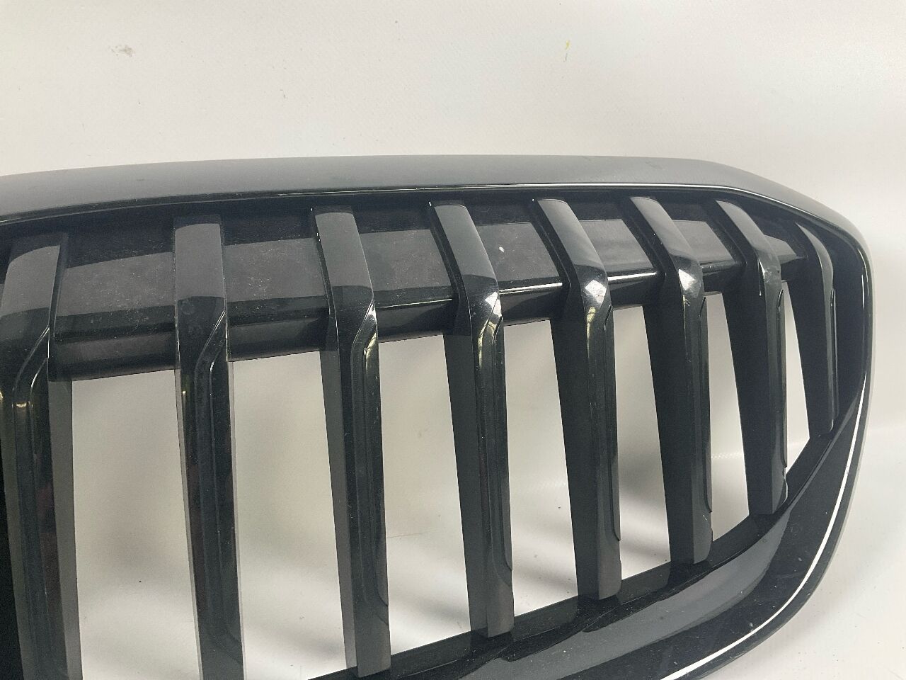 Radiator grille BMW 3er (G20) 320d  140 kW  190 PS (11.2018-> )